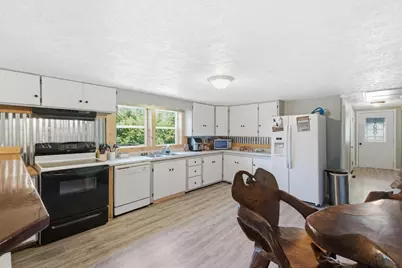 6973 Ackers Point Drive, Delton, MI 49046 - Photo 5