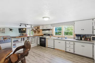 6973 Ackers Point Drive, Delton, MI 49046 - Photo 7