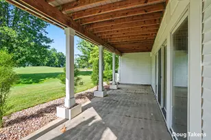 5842 Julie St, Hudsonville, MI 49426 - Photo 9