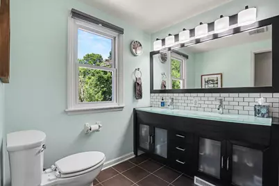 1653 Ridgeview Street SE, Grand Rapids, MI 49506 - Photo 17