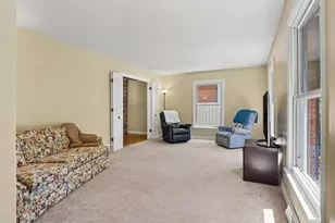 1653 Ridgeview St SE, Grand Rapids, MI 49506 - Photo 5