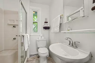 317 E Buffalo Street, New Buffalo, MI 49117 - Photo 11