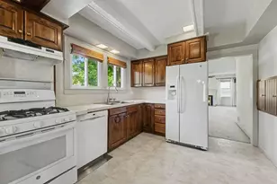 3756 Auburn Ave NE, Grand Rapids, MI 49525 - Photo 9