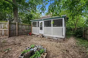 419 W Cass St, Greenville, MI 48838 - Photo 21