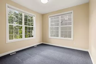 6945 Hunters Creek, Kalamazoo, MI 49048 - Photo 11