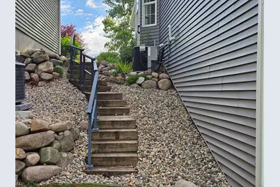 6945 Hunters Creek, Kalamazoo, MI 49048 - Photo 25
