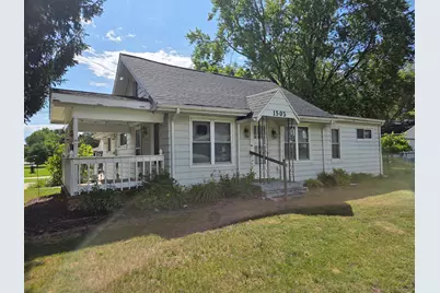 1503 Warren Avenue, Jackson, MI 49203 - Photo 1