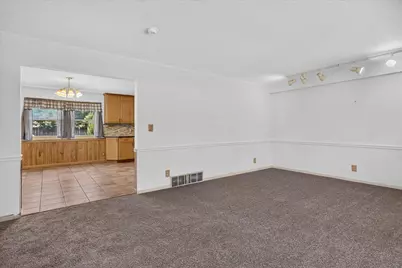 9065 Nature Way, Kalamazoo, MI 49009 - Photo 9