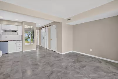 9579 Harbour Cove Court, Ypsilanti, MI 48197 - Photo 21