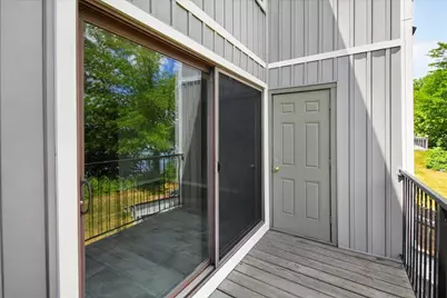 9579 Harbour Cove Court, Ypsilanti, MI 48197 - Photo 17