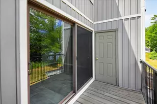 9579 Harbour Cove Ct, Ypsilanti, MI 48197 - Photo 17