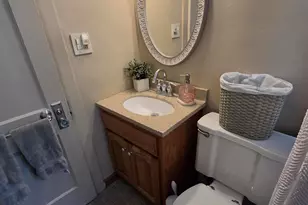 24647 Dunning St, Dearborn, MI 48124 - Photo 17