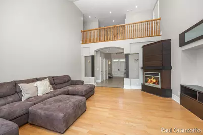 5578 Blackberry Bluff Court SE, Kentwood, MI 49512 - Photo 9