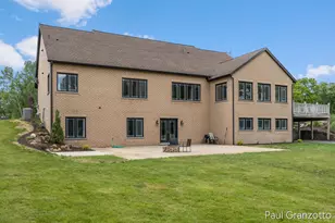 5578 Blackberry Bluff Ct SE, Kentwood, MI 49512 - Photo 59