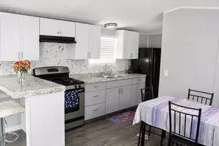 27 Inca Dr SW, Grand Rapids, MI 49548 - Photo 9