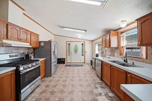 4498 Yuma Dr, Jackson, MI 49201 - Photo 13