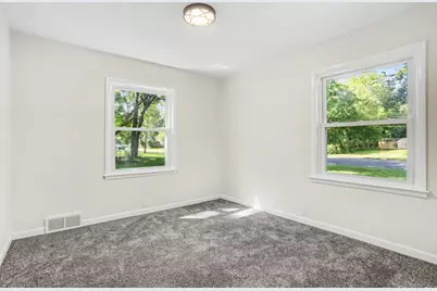 2716 Gull Road, Kalamazoo, MI 49048 - Photo 13