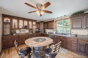 5937 E Pakes Rd, Crystal, MI 48818 - Photo 3