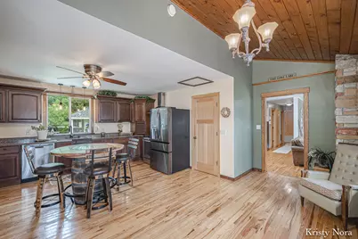 5937 E Pakes Road, Crystal, MI 48818 - Photo 5