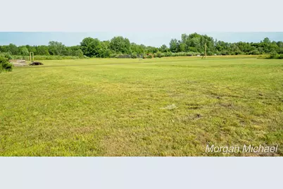 3825 S Brooks, Muskegon, MI 49444 - Photo 3