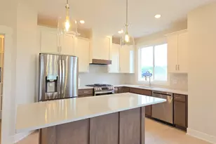 5501 Canal Ave SW, Grandville, MI 49418 - Photo 9