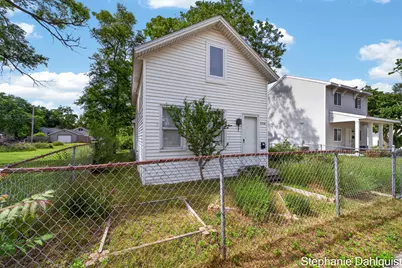 326 Mason Avenue, Muskegon, MI 49441 - Photo 3
