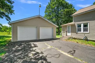 5830 124th Ave, Fennville, MI 49408 - Photo 5