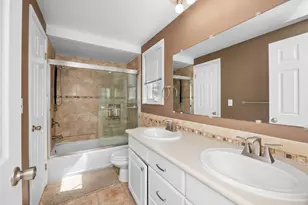 1121 Hollyhock Dr, Grand Blanc, MI 48439 - Photo 35