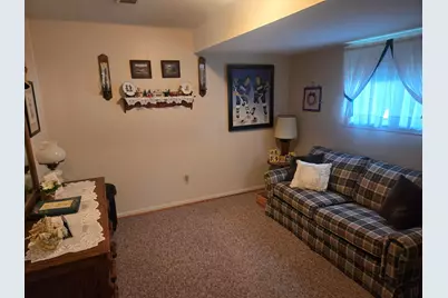 120 E Houstonia Avenue, Royal Oak, MI 48073 - Photo 29