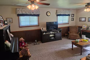 120 E Houstonia Ave, Royal Oak, MI 48073 - Photo 23