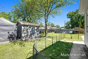 3125 Coolidge Rd, Muskegon, MI 49441 - Photo 45