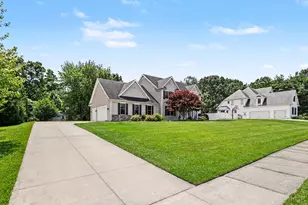 2768 Sanctuary Dr, Stevensville, MI 49127 - Photo 35