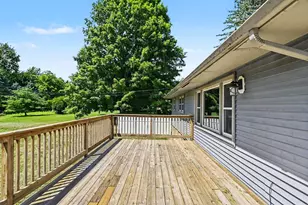 1077 Gidner Rd, Charlotte, MI 48813 - Photo 23