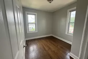 6037 Appoline St, Dearborn, MI 48126 - Photo 3
