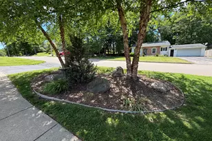334 N Grand St, Marshall, MI 49068 - Photo 19