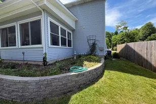 334 N Grand St, Marshall, MI 49068 - Photo 21