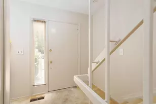 669 Oakbrook W, Rochester Hills, MI 48307 - Photo 3