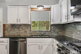 1328 Maplerow Ave NW, Grand Rapids, MI 49534 - Photo 9