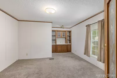 13566 Pinewood Drive, Grand Haven, MI 49417 - Photo 15