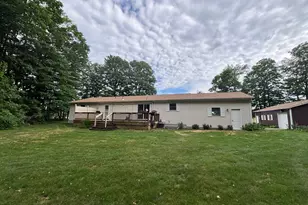 4931 W Lattin Rd, Pentwater, MI 49449 - Photo 3