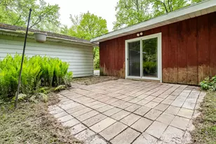 3905 Meadow Ln, Saint Joseph, MI 49085 - Photo 27