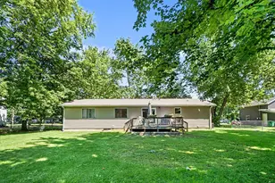 202 E Vermont Ave, White Pigeon, MI 49099 - Photo 21