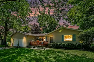202 E Vermont Ave, White Pigeon, MI 49099 - Photo 1