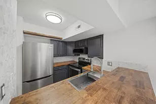 300 Briarcrest Dr, Ann Arbor, MI 48104 - Photo 15