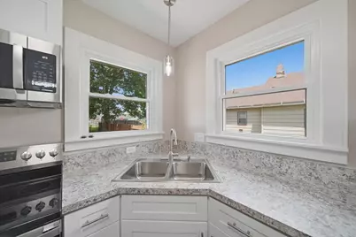 746 Kennedy Street, Jackson, MI 49202 - Photo 17