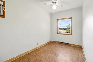 409 Jerumbo St, Manistee, MI 49660 - Photo 9