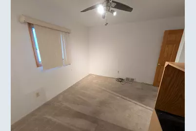 11235 Common Road, Warren, MI 48093 - Photo 13