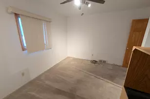 11235 Common Rd, Warren, MI 48093 - Photo 13
