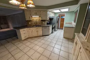 11235 Common Rd, Warren, MI 48093 - Photo 11