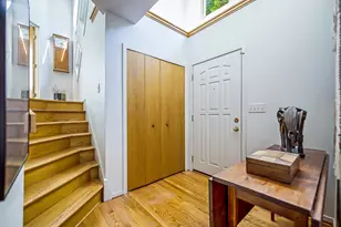 555 Glendale Cir, Ann Arbor, MI 48103 - Photo 3